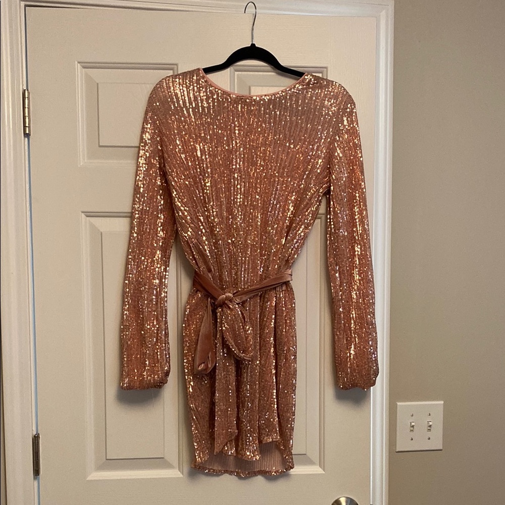 Boutique Sequin Mini Dress - Rose Gold
